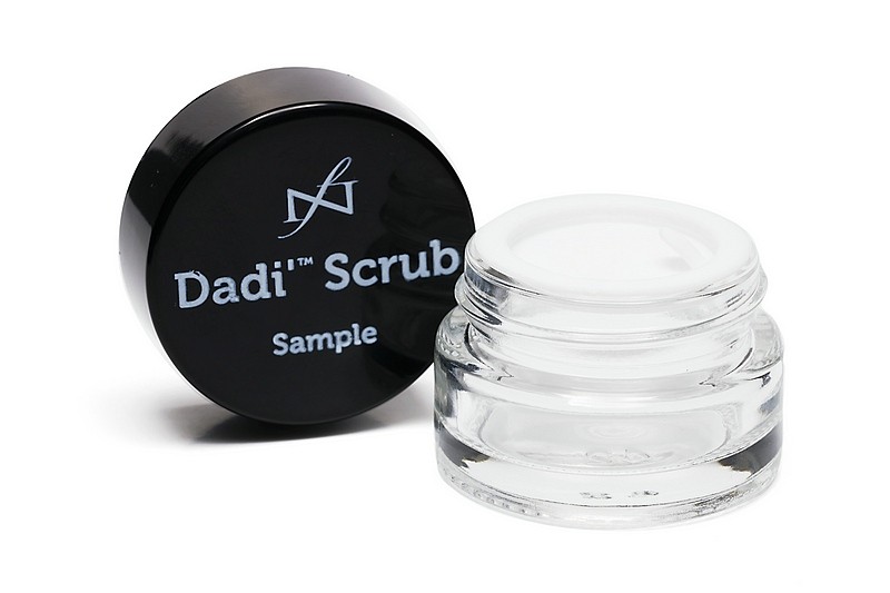 10 Dadi Scrub Sample potjes